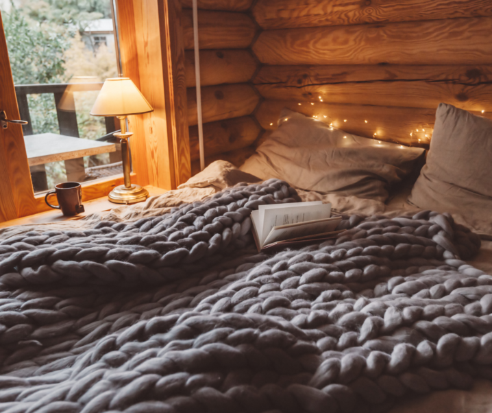 Creating a Cosy Bedroom: Furniture and Décor Tips for Ultimate Comfort